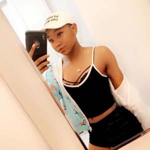 Meet your Posher, Tyesha